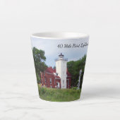 40 Mile Point Lighthouse Milchtasse (Vorderseite)