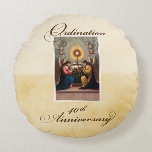 40. Ordination Anniversary Angels in Altar Rundes Kissen (Vorderseite)