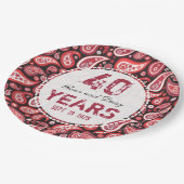 40. Ruby Wedding Anniversary Paisley Pattern Pappteller (Schrägansicht)
