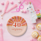 "40 und fabelhaft", Retro hell Pfirsich klein Pappteller (Party)