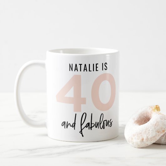 40 und fabelhafte, fette Typografie Kaffeetasse (Mit Donut)