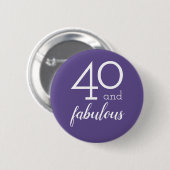 40 und Fabulous | Moderne Violet- und Weißtypograf Button (Vorne & Hinten)