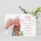 40th Wedding Anniversary Floral Greenery Photo Einladung (Stehend Vorderseite)