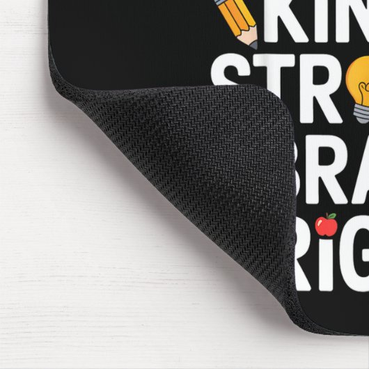 41 Days Smarter Kinder Stronger Braver Brighter Mousepad (Ecke)