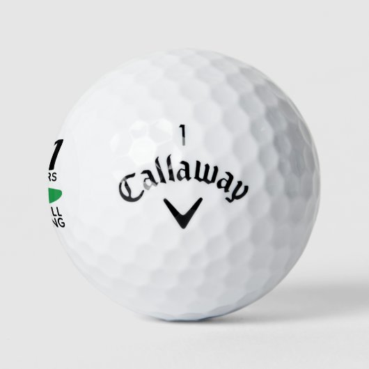 41 Jahre und immer noch schwindender sonniger 41. Golfball (Logo)