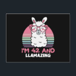 42 Year Old Bday Llamazing 42nd Birthday Llama Postkarte<br><div class="desc">Retro Vintage Style Birthday Gift Design Perfect To Pair With Shorts,  Leggings Or Jeans For A Casual Yet Trendy Look. Humorous Funny Humor Birthday Gift Outfit For Family Member,  Loved One Or Yourself. Matches Loads Of Clothes. GET YOURS TODAY!</div>