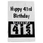 43. Geburtstag Schwarzer Odometer Mittlere Geschenktüte (Vorderseite)