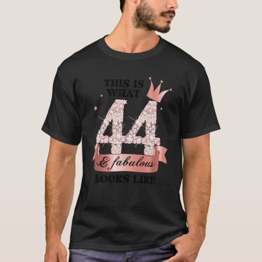 44 & Fabulous I Rose And White Party Group Candid  T-Shirt (Vorderseite)