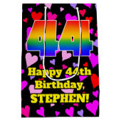 44. Geburtstag: Loving Hearts Pattern, Regenbogen Mittlere Geschenktüte (Rückseite)