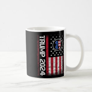 45 47 Wir, die Menschen 2024 stehen mit amerikanis Kaffeetasse