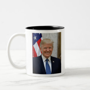 45 Präsident Donald Trump Zweifarbige Tasse