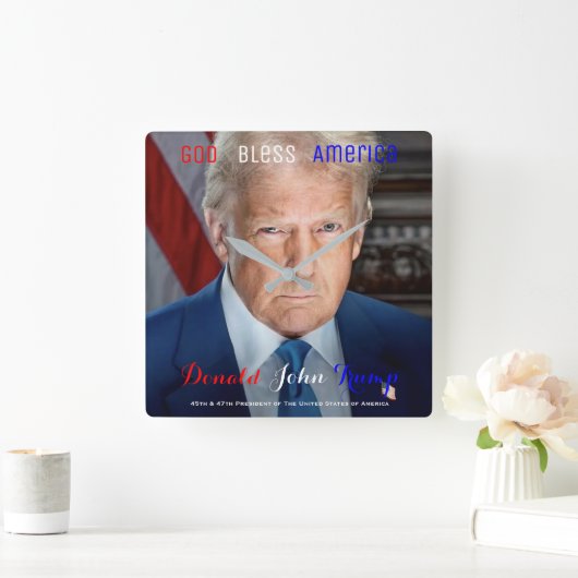 45. und 47. US-Präsident Donald Trump Quadratische Wanduhr (Zuhause)