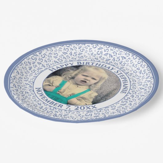 45 Your Photo Random Number Pattern Blue/White Pappteller (Schrägansicht)