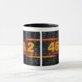 46 & 2 Cyberpunk Signal Tasse (Zentrum)