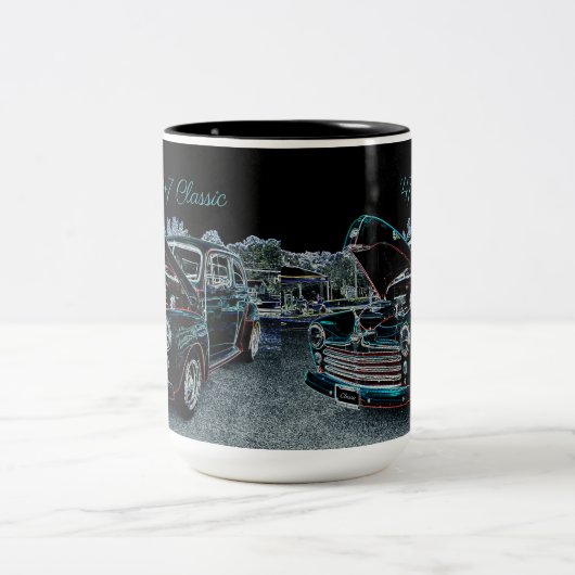 47 Klassische Automobile Zweifarbige Tasse (Mittel)