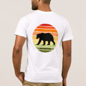 480 Otis Bear Silhouette Gradient Sun Zen Master T-Shirt (Rückseite)