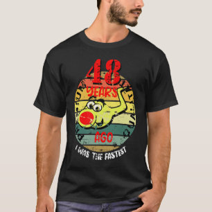 48 Geburtstag Sprichwort Sperma-Zelle läuft bis zu T-Shirt