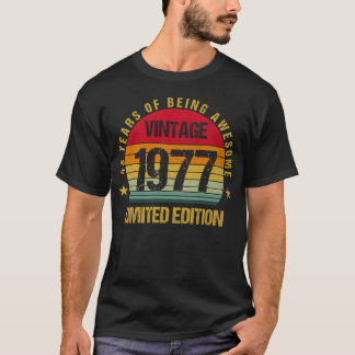 48 Jahre alt achtundvierzig 1977 48. Geburtstag T-Shirt