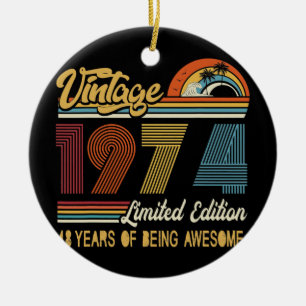 48 Jahre alte Vintage 1974 Limited Edition 48. Keramik Ornament
