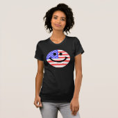 4. des Juli-Flaggegesichtes T-Shirt (Vorne ganz)