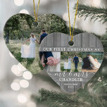 4 Foto Mr. & Mrs. 1. Weihnachtslieder Imitate Holz Keramik Ornament<br><div class="desc">Feiern Sie einen fröhlichen 1. Urlaub als verheiratetes Paar mit einer maßgeschneiderten 4-Foto-Collage "Unser erstes Weihnachtsfest als Mr. & Mrs." herzförmige Keramik Ornament. Alle Texte und Bilder auf dieser Vorlage sind einfach zu personalisieren. (IMAGE PLACEMENT TIP: Eine einfache Möglichkeit, ein Foto genau so zu zentrieren, wie Sie es gewollt haben,...</div>