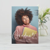 4 Foto White Overlay Eleganter Script-Abschluss Ankündigung (Stehend Vorderseite)