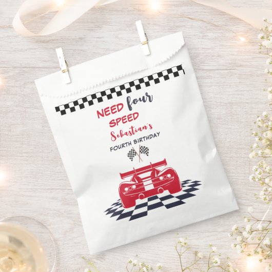 4-Gang-Kindergeburtstag Geschenktütchen (Ausgeschnitten)