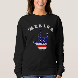 4. Juli American Flag Rock and Roll Sign Hand Sweatshirt