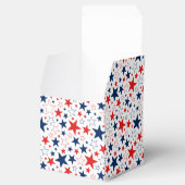 4. Juli: Bevorzugung Geschenkschachtel (Geöffnet)