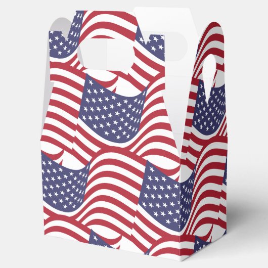 4. Juli: Bevorzugung Geschenkschachtel (Geöffnet)