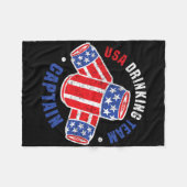 4. Juli Bierdose Flagge Usa Trinkteam Tees Fleecedecke (Vorderseite (Horizontal))