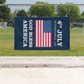 4. Juli - Bless America Flag Banner (Insitu)