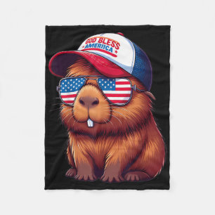 4. Juli Capybara – God Bless America Hut Und P Fleecedecke