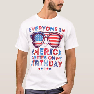 4. Juli Geburtstag Lustig Geboren am vierten Juli T-Shirt