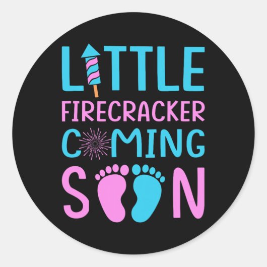 4. Juli Gender Reveal Kleine Firecracker Comin Runder Aufkleber (Vorderseite)