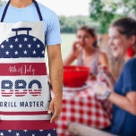 4. Juli Grillen Grillmeister Rot und Blau Grill Schürze<br><div class="desc">Moderne Schürze in Rot,  Weiß und Marineblau am 4. Juli patriotische Grillmaulle mit Sternen,  Streifen,  Feuerwerk und amerikanischer Fahne.</div>