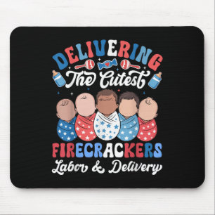4. Juli Nurse Labour & amp; Lieferung Patriotic L Mousepad