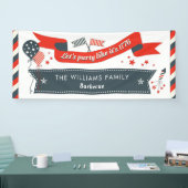 4. Juli-Party-der roten weiße und blaue Banner (Messe)