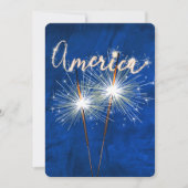 4. Juli Party Sparkler auf blaue Einladung (Vorderseite)
