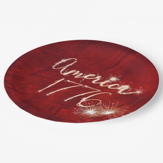 4. Juli Party Sparkler Red Leather Pappteller (Schrägansicht)