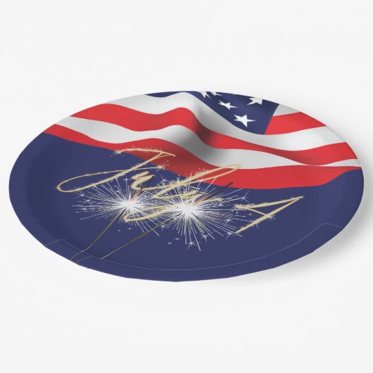 4. Juli Sparkler und Flag Paper Plate Pappteller (Schrägansicht)