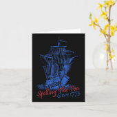 4. Juli Spilling der Tee seit 1773 Funny Retr Karte (Gelbe Blume)