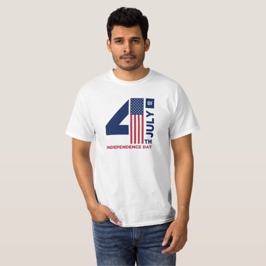 4. Juli Text Design Red White and Blue T-Shirt (Vorne ganz)