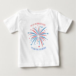 4. Juli Themed Kids T - Shirt mit Feuerwerken