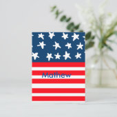 4. Juli Unabhängigkeitstag: Namenstext US-Flagge h Postkarte (Stehend Vorderseite)