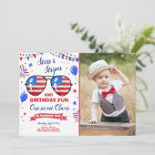 4. Juli US Flagge Firecracker Geburtstag Einladung (Stehend Vorderseite)