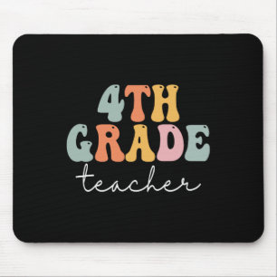 4. Klasse Lehrer Retro Groovy Vintag erster Tag O Mousepad