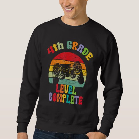 4. Klasse Level Abgeschlossen groovy Letzter Schul Sweatshirt (Vorderseite)