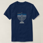 4. Nacht des Hanukkah-Glitzer T-Shirt<br><div class="desc">Hanukkah 2022 beginnt im Abend des Sonntags, 18. Dezember und endet im Abend von Montag, 26. Dezember</div>