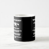 4 Regeln für die Sicherheit von Schusswaffen - gut Kaffeetasse (Mittel)